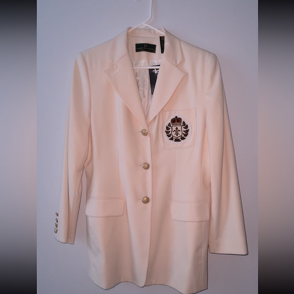 Embassy Row Petites Blazer